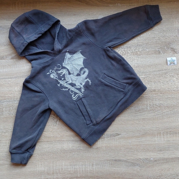 Gymboree dragon sweatshirt 5-6 years - Picture 4 of 16